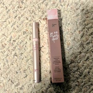 it cosmetics lip treatment serum Je Ne Sais Quoi